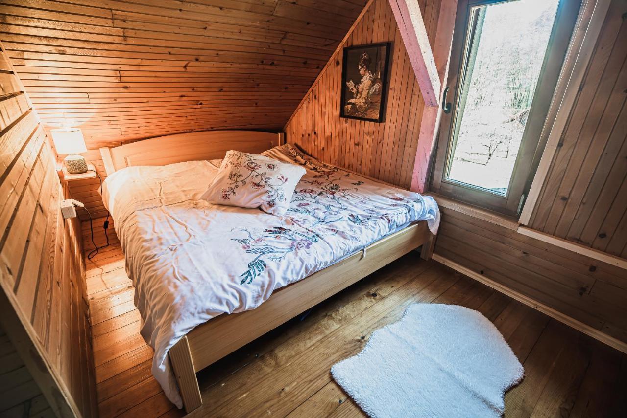 Wooden Cabin Zurej With Hot Tub Bukovje v Babni Gori Екстериор снимка