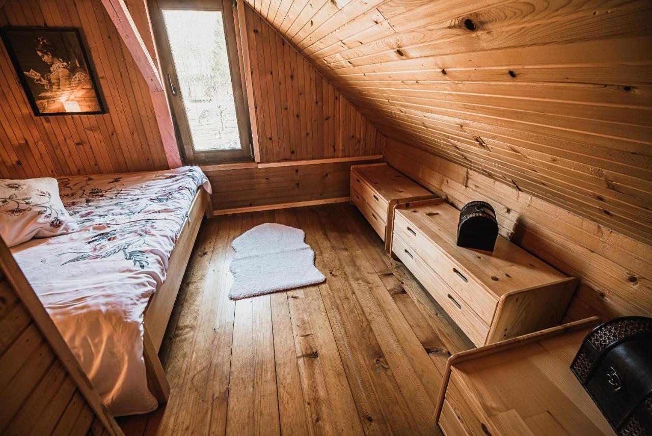 Wooden Cabin Zurej With Hot Tub Bukovje v Babni Gori Екстериор снимка
