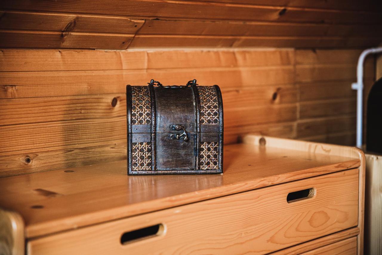 Wooden Cabin Zurej With Hot Tub Bukovje v Babni Gori Екстериор снимка